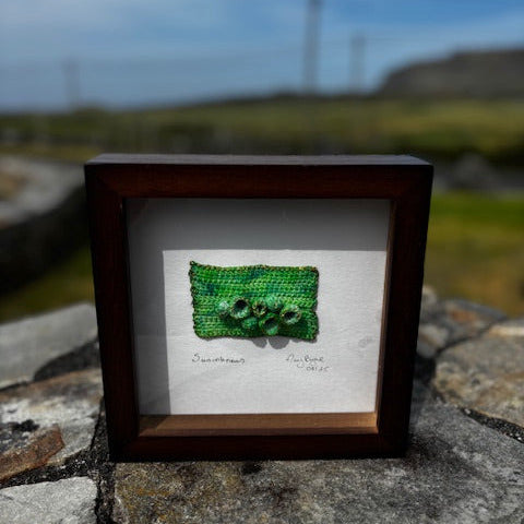 Obair Chróiseáilte Áitiúil - Suaimhneas - Glas