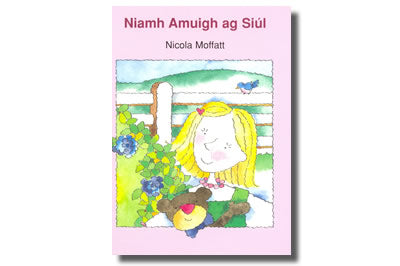 Niamh Amuigh Ag Siúl (Big Book) - Nicola Moffat